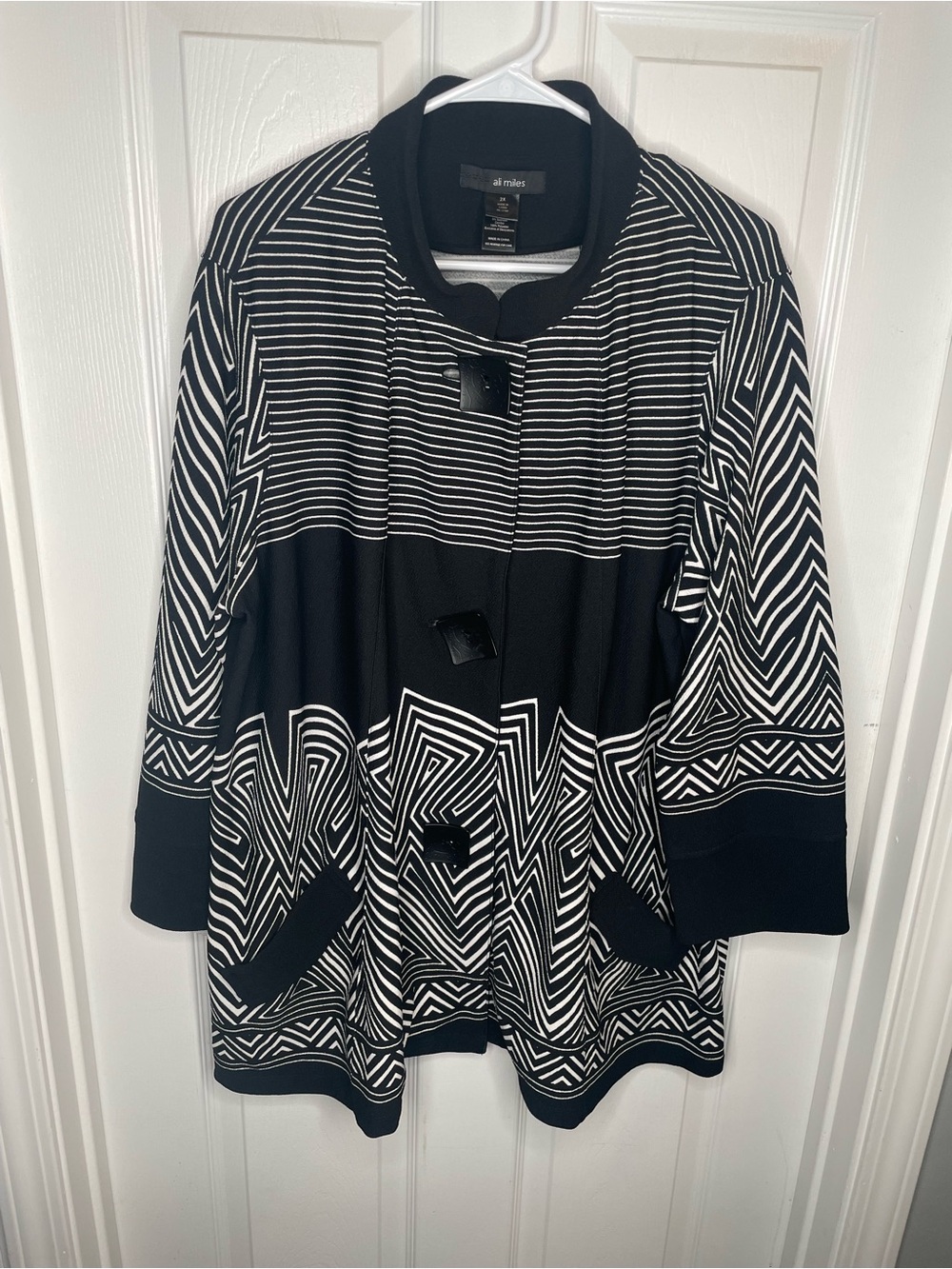 Ali Miles Striped Zig Zag Art to Wear Tunic Large Square Buttons Mature Artsy 2X